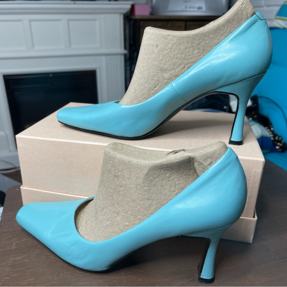 Sky Blue Pump Heel